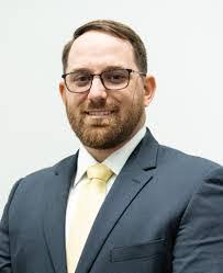 Roger Sauls's Instagram, Twitter & Facebook