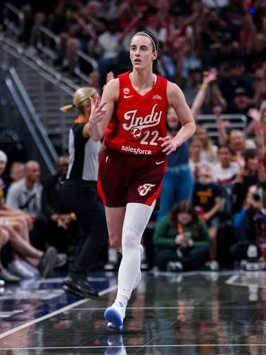 ABSOLUTE CINEMA 🍿🤩 Caitlin Clark erupts for a WNBA career-high 45 points  to power the Indiana Fever to a 110-107 win over the Seattle Storm in the  2026 WNBA regular season, while