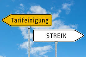 See more of streiks & kratchs on facebook. Fototapete Streik Arbeit Schild Fototapeten Wallsheaven Animaflora Picsstock