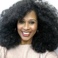 Eva Blackwell's Instagram, Twitter & Facebook