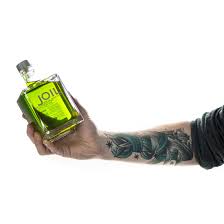 Joil Jewel Oil Italian Luxury 500ml By Cufrol Italian Extra Virgin Olive Oil As Interpreted By Fancyfactory Olive Oil Olio E Olive