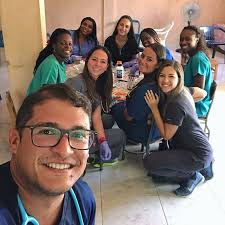 UMHS Professor Dr. Angel Matos & Med4You Students