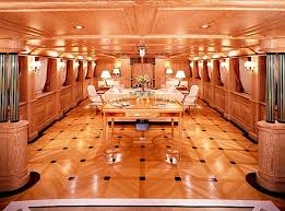 Mes communications personnelles seront paraphées d'un bt. Superyacht Phocea Glamour Mystery Fame And Notoriety Galore