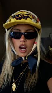 McKenzie Hernandez (Mckenzieraeee)