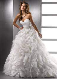 Check spelling or type a new query. Ich Verkaufe Mein Ein Mal Getragenes Brautkleid Von Maggie Sottero Modell Jerrica In Kleidergrosse 34 O Hochzeit Kleidung Kleider Hochzeit Ballkleid Hochzeit
