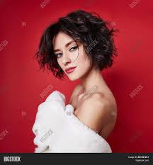 Women wore longer styles in the 1930s and 1940s, but short hair made a comeback when audrey hepburn sported a pixie cut (a very short wispy haircut) in the 1953 film roman holiday. Sexy Woman Short Hair Image Photo Free Trial Bigstock