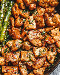 Garlic Butter Chicken Bites With Lemon Asparagus In 2020 Chicken Bites Recipes Asparagus Recipe Chicken Bites