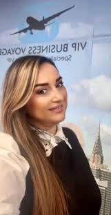 A înflorit după divorț! Nepoata lui Mircea Sandu lansează petrecerile VIP  pentru divorțati! „Am pus stop la ceva ce nu funcționa”