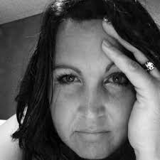 Kristen Warden (@kristenw77)