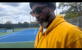 I usually play everyday if you're looking to rally shoot a message.