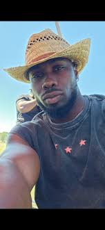 Oxford North Carolina Rapper @slimefool_official Stops By Drops Freestyle  On The Hottest Platform In The Streets #famousanimaltv