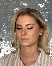 Lucyna Kowalewska Makeup Artist-hairstylist (@makeup_hair_bylucylu) ·  Instagram 照片和视频