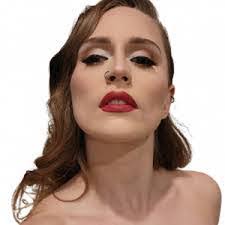 Heather Mcnew's Instagram, Twitter & Facebook