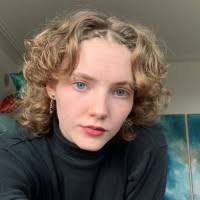 30+ Profile mit dem Suchbegriff „Ella“