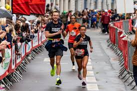 Lyon en Ébullition! Marathon Run in Lyon: 33 000 Coureurs à l'Assaut! - Imagen principal del artículo