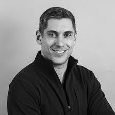 Stephanie Bate's Instagram, Twitter & Facebook