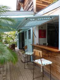 Les Maisons Prefabriquees Conseil D Architecture D Urbanisme Et De L Environnement De L Ile De La Reunion Www Maison Prefabriquee Maisons Exotiques Maison