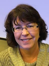 A Case Study in Murder: A Lydia Proctor Mystery (Lydia Proctor Mysteries):  Pooler-Pelayo, Laurie A.: 9781512013221: Amazon.com: Books