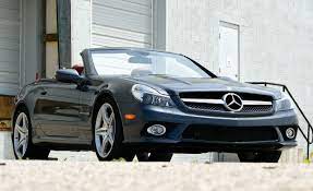 The 2011 mercedes benz sl55 amg has quintessential elegance and ease mated to stunning power and performance offering a driving experience which is more dynamic than ever. Mercedes Benz Sl550 Review 2011 Mercedes Sl550 Test 150 Car And Driver