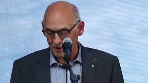 Carsten Frank. To whom it may concern