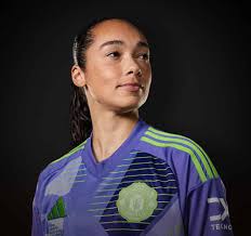 Phallon Tullis-Joyce