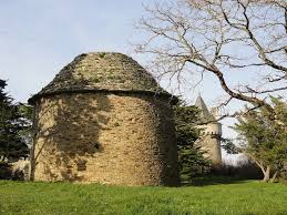 Pigeonnier Du Chateau De Suscinio A Sarzeau Sarzeau Morbihan Et Pigeonnier