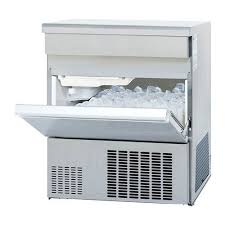 Ice maker machines buyer's guide. The Pros And Cons Of Using Commercial Ice Makers My Decorative
