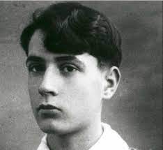 Ici et maintenant , quelques carnets de voyages et d'histoire avec françois mitterrand, homme. Mitterrand Francois Raconte Par Frederic L Actualite Nouvelle Aquitaine Science Et Culture Innovation