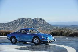 La nouvelle venue est logiquement mieux équipée, plus performante, en un mot plus moderne. Alpine A110 Berlinette 1962 1977 Retro