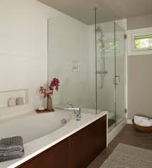 In homes with two or more full bathrooms, one full bath may be designated as the master bath, with others are dedicated to one or more children. 22 Simple Tips To Make A Small Bathroom Look Bigger Mosaik Design