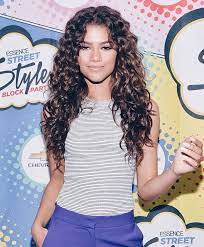 Pinterest Alondra22matti Zendaya Hair Curly Hair Styles Zendaya Style