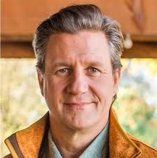 I am excited to announce that I have accepted a full-time position with  Holt Lunsford Commercial beginning June 1, 2022! I will be a Junior Broker  in Tenant Representation in Dallas, TX.