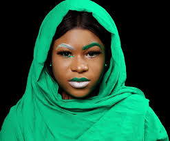 Queen of Aso-Culture Tasks Youths