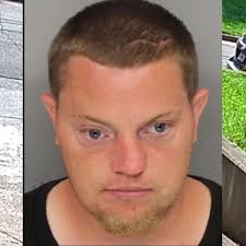 Man tries to break into Cobb County home while woman was in bed, police say  >>> https://2wsb.tv/449hhwK