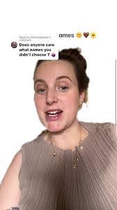 Olivia Dickson's Instagram, Twitter & Facebook