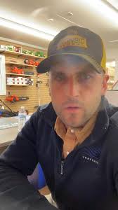 Woman in the drive-thru at McDonald's just said I looked like I was between  30-40 but I was dressed like I was 60-70 🤷🏻‍♂️. I like my Akubra Hats and  Carhartt jackets.