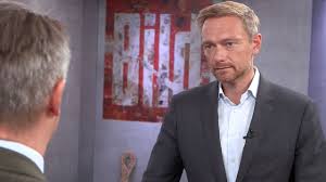 Er will für eine trendwende kämp. Interview With Christian Lindner Fdp All Refugees Must Go Back Politik Inland Bild De