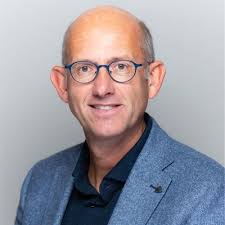 They say change is the spice of life, and I've decided to bring that motto  to my new digital role at KraftHeinz, some say it has the best sauces in  the world