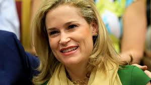 Born august 7, 1972) is an american managing director at goldman sachs, the position she has held since 2012. Meet Ted Cruz S Secret Weapon His Wife Heidi