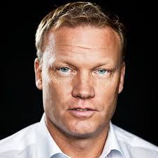 Christopher Rohe's Instagram, Twitter & Facebook