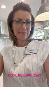 Tara Graeber, Real Estate Agent, Lic#S.0179456 (@lasvegaslivingbytara) •  Instagram photos and videos