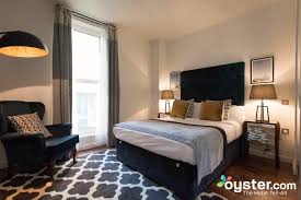 Durante su estancia en el premier inn london bank tower, los huéspedes encontrarán instalaciones para el equipaje, habitaciones accesibles y un restaurante llamado thyme bar & grill. Premier Inn London Bank Tower Hotel Review What To Really Expect If You Stay