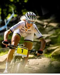 Jun 05, 2021 · zwitsers kampioene elise chabbey heeft na een spurt met twee de eerste rit gewonnen in de ronde van zwitserland voor vrouwen. Oaw Super Photo Thanks For Sharing Your Beautiful Photos Jolandaneff Road Bike Girl Bicycle Girl Cycling Girls
