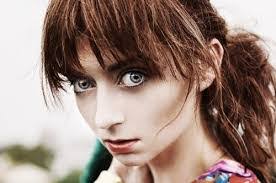 Nina Burns's Instagram, Twitter & Facebook