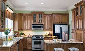 warm brown kitchen cabinets in maple