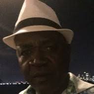 Carolyn Gruber's Instagram, Twitter & Facebook