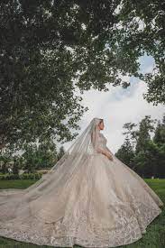 While many brides globally may also opt for a white wedding gown for a modern touch, traditional ceremonies, like tea ceremonies and. Elie Saab Designed The Most Beautiful Wedding Dress For His Daughter In Law Glamour