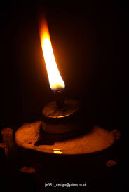 Hari ini ia digunakan paling kerap sebagai bahan api pemanasan domestik seperti dapur, dan ia digunakan sebagai bahan api untuk enjin pertanian. Pelita Lampu Pelita Or Pelita Minyak Tanah Oil Lamp Whic Flickr