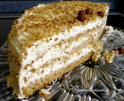 Sahne Nuss Torte Die Kleine Windmuehle Nusstorte Rezept Nuss Sahne Torte Kuchen Und Torten