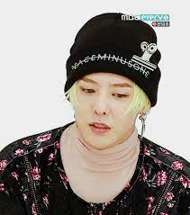 See a recent post on tumblr from @polarpolarpolarx about gdragon. Big Bang Reactions Bigbang S Reaction When His Idol Gf Talks About